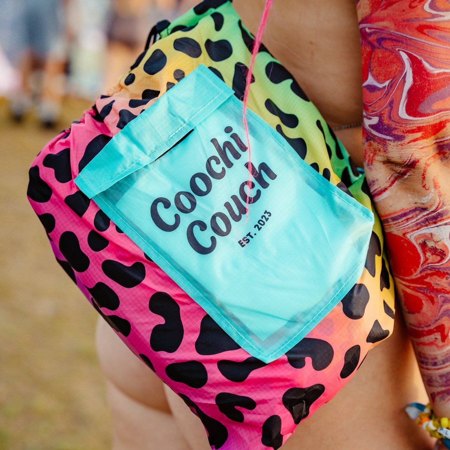Coochi Couch Pro