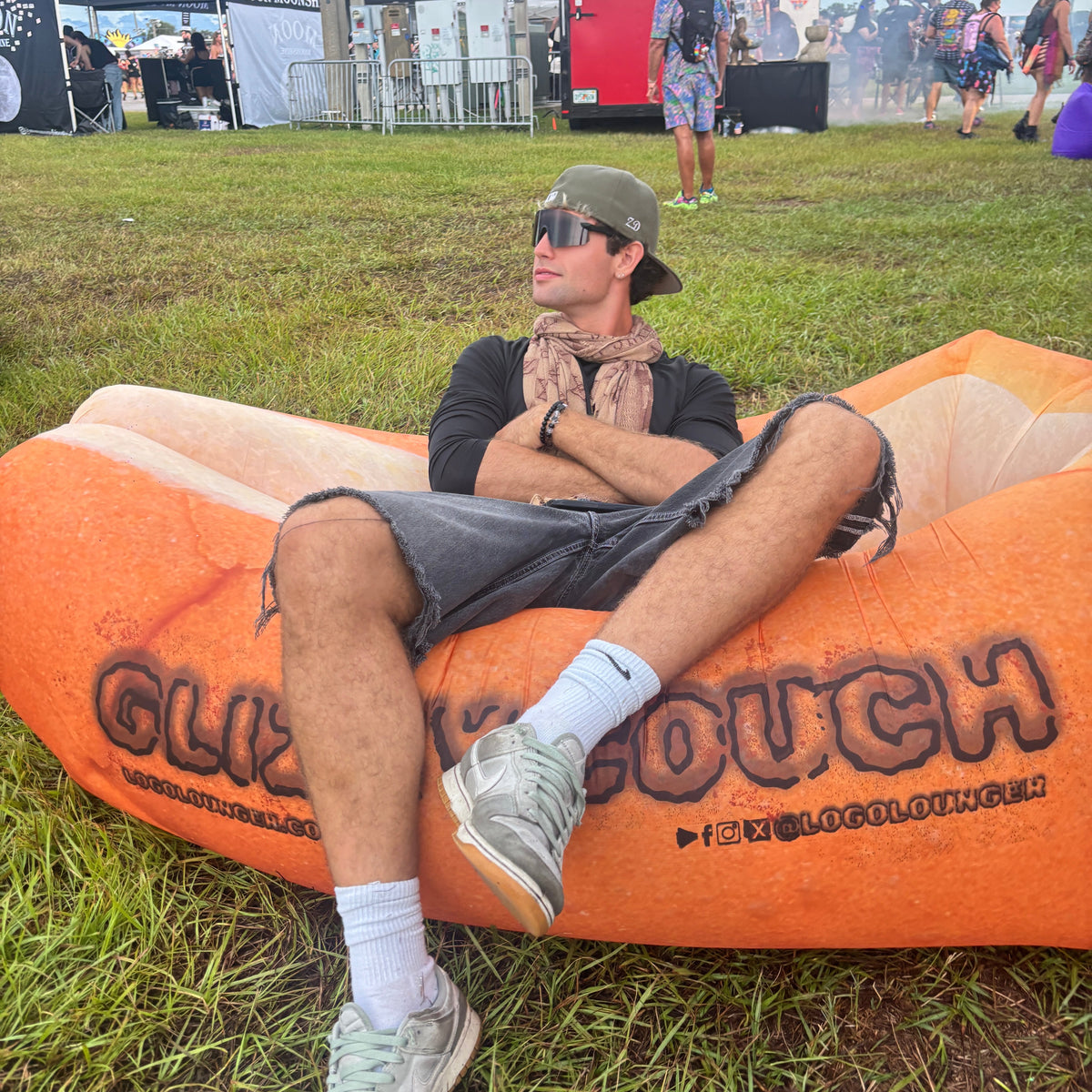 Glizzy couch